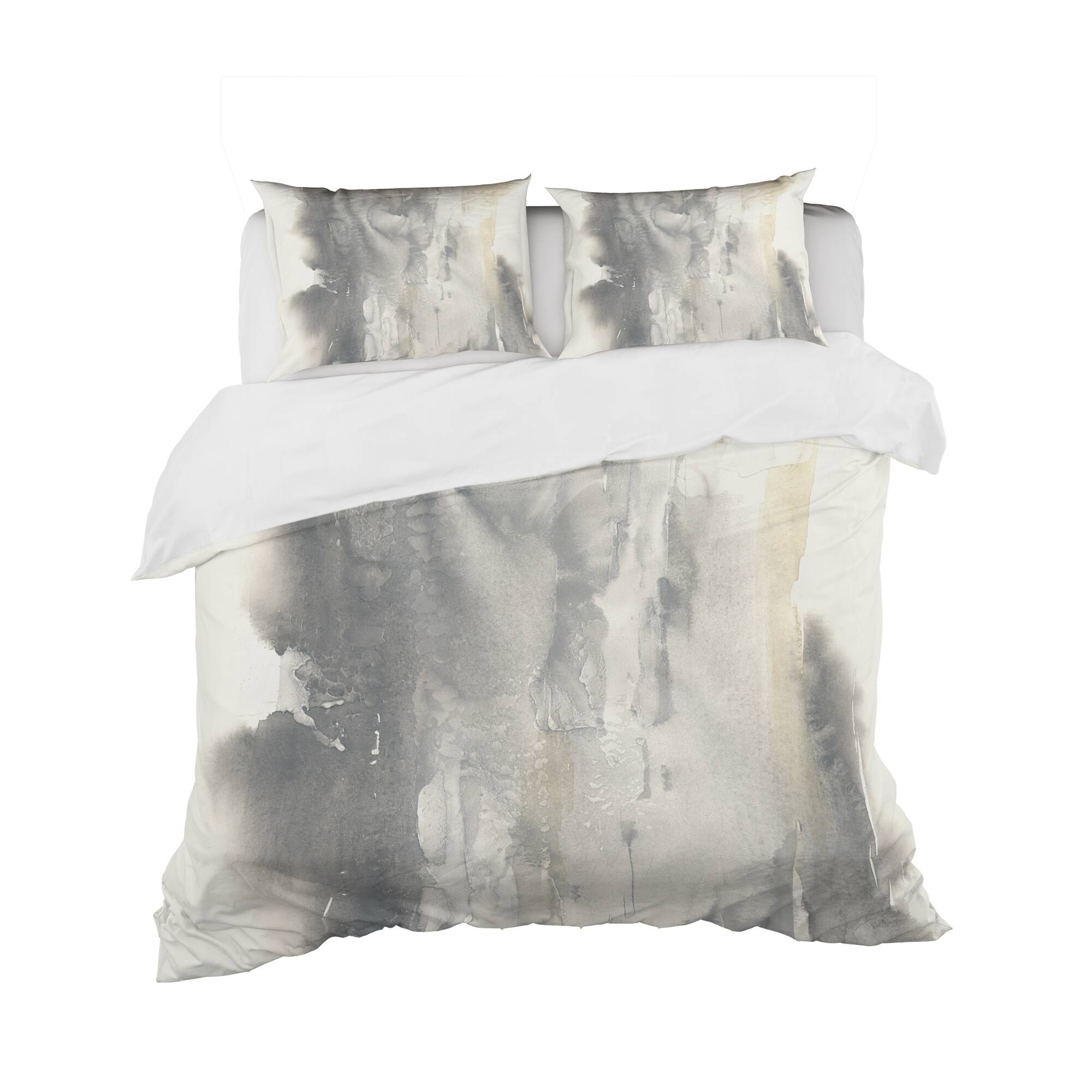 Designart 'Gold Glamour Direction II' Geometric Bedding Set